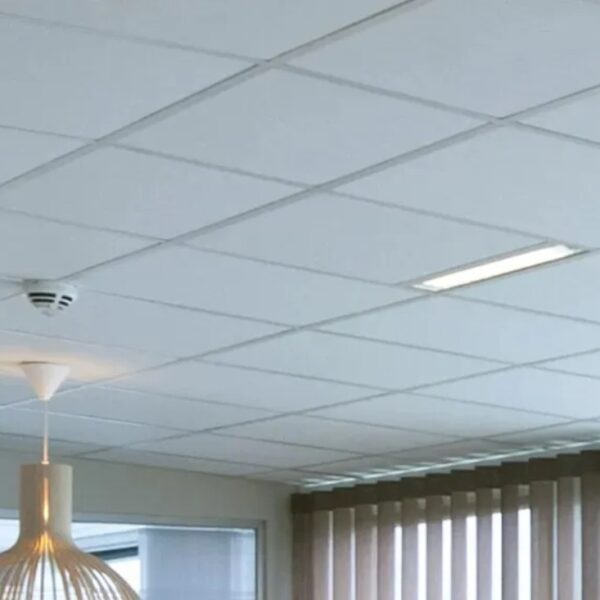 QUADRA™ T24 Safe Ceiling Carrier- Wall angle